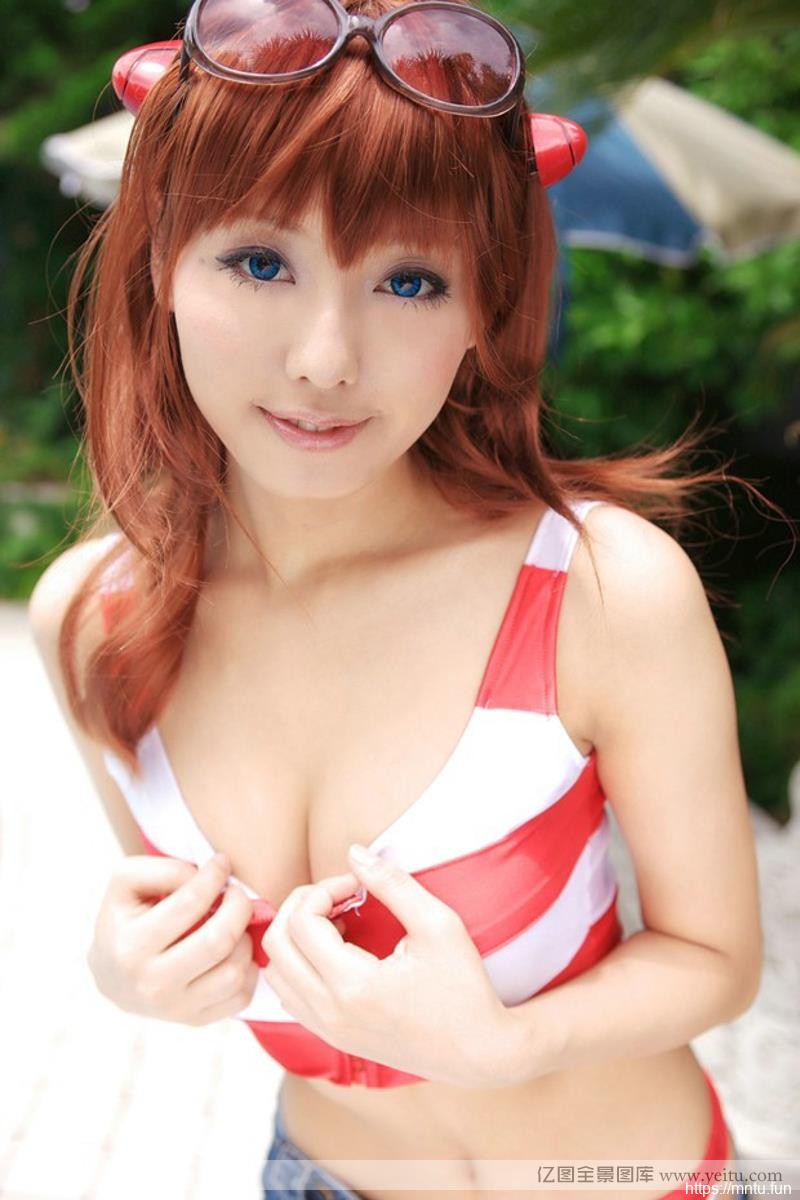 EVA明日香泳池性感旗袍白丝cosplay撩人cosplay
