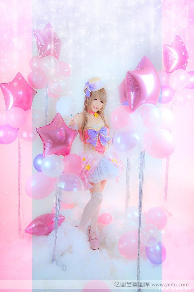 超卡哇伊童颜美眉的cosplay爆笑cosplay秀