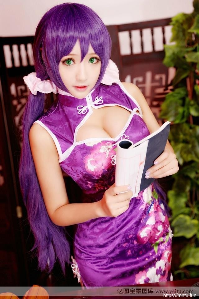 巨乳萝莉东条cosplay大全希旗袍COS照