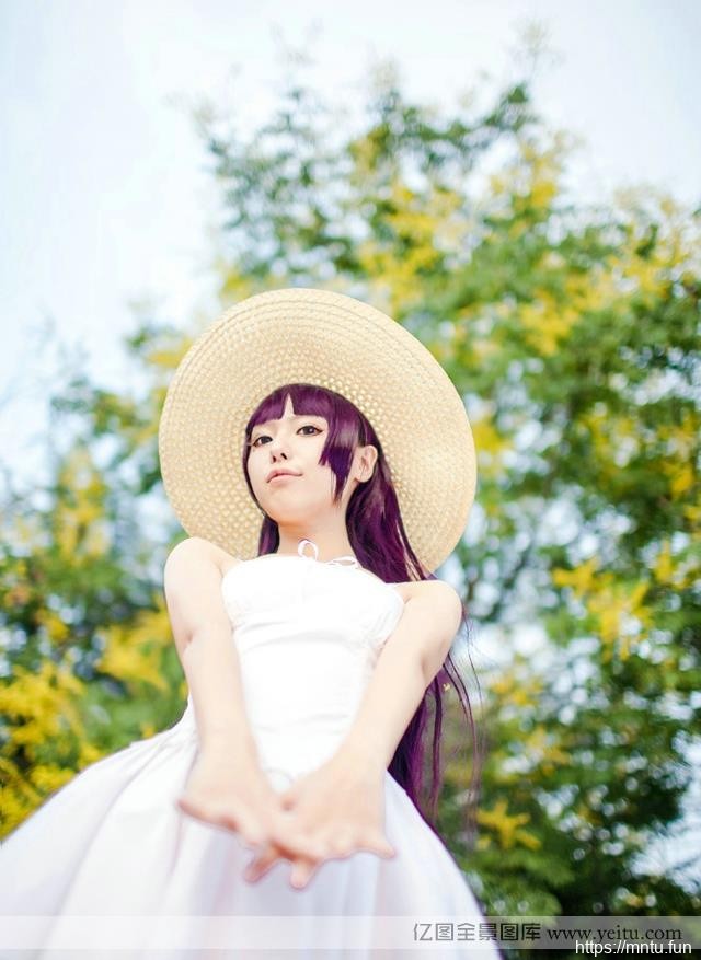 清纯超级cosplay妹妹可爱COS户外写真