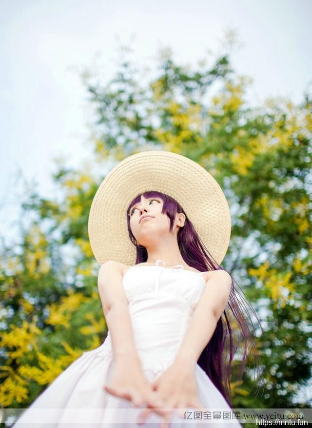 清纯超级cosplay妹妹可爱COS户外写真