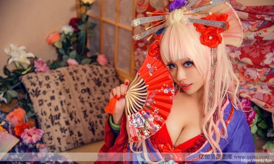 花魁雪露白丝长筒袜cosplay惊艳cosplay图片