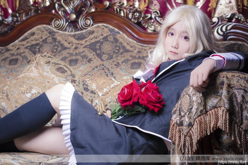 清纯娃娃脸cosplvrcosplayxay魔鬼恋人