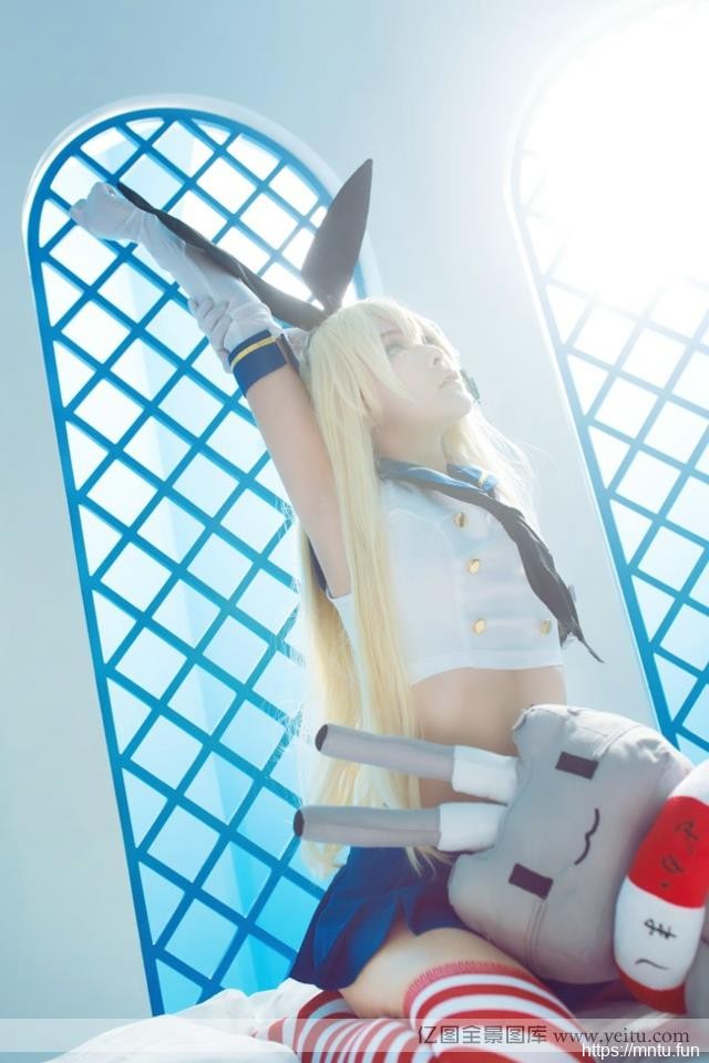 性感迷人萌妹变身战舰kisscosplay少女清凉COSPLAY