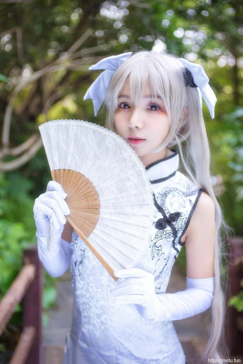 白丝旗袍美女尤物cos春日野穹福利写真图片