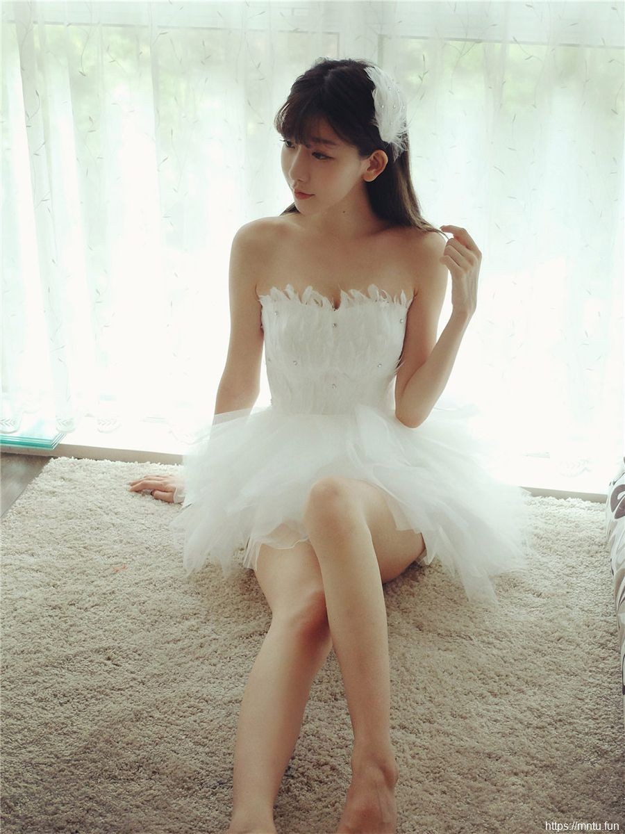 性感美女陈潇XiaoerCJ20cosplay美图15COS女仆装角色扮演绝色清纯美照