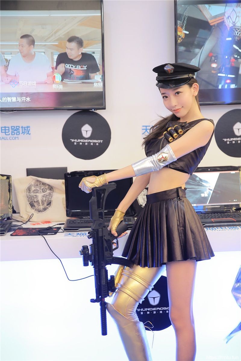 性感美女陈潇XiaoerCJ20cosplay美图15COS女仆装角色扮演绝色清纯美照