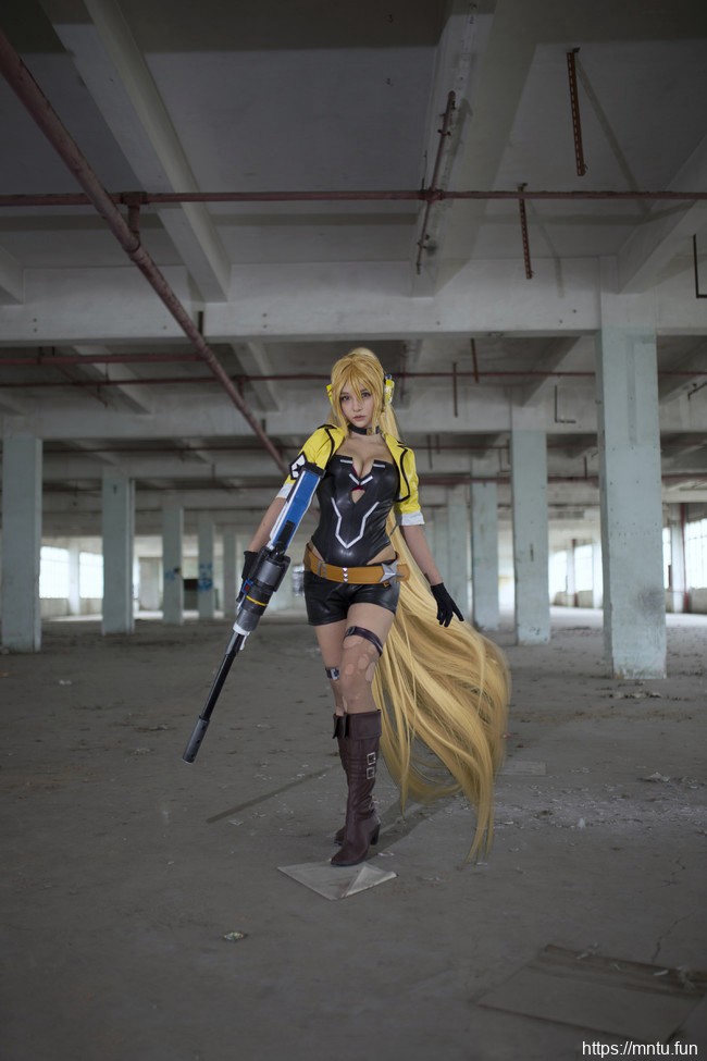 混血美女Cosplay莉莉少女咖啡枪朱诺埃蒙斯图片