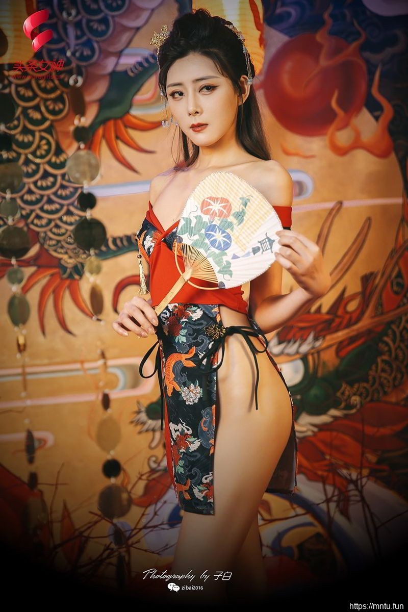 头条女神美女模女装cosplay特莫小希和服装扮修长美腿COS花魁写真
