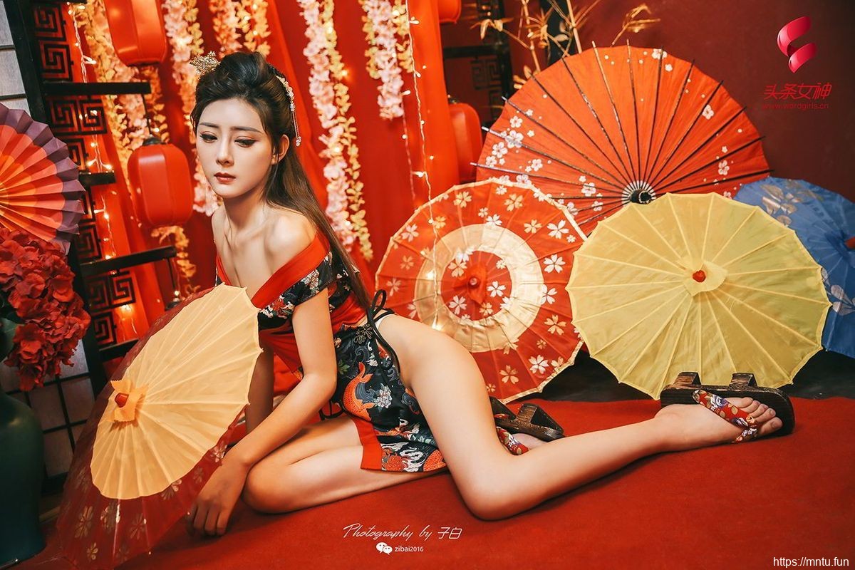 头条女神美女模女装cosplay特莫小希和服装扮修长美腿COS花魁写真