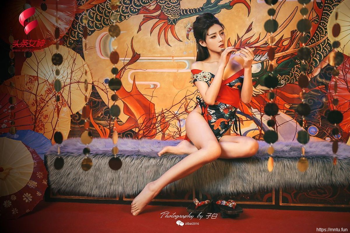 头条女神美女模女装cosplay特莫小希和服装扮修长美腿COS花魁写真