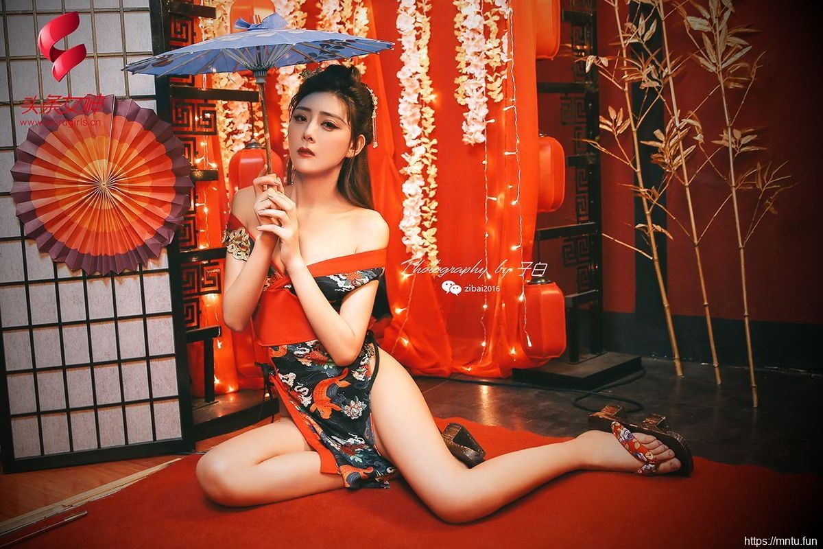 头条女神美女模女装cosplay特莫小希和服装扮修长美腿COS花魁写真