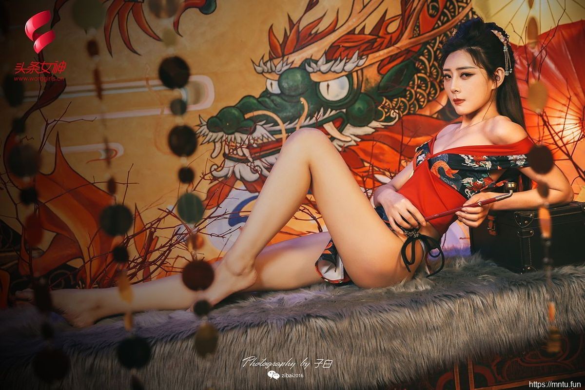 头条女神美女模女装cosplay特莫小希和服装扮修长美腿COS花魁写真