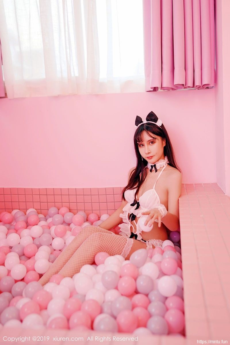 秀人网嫩模邱淑贝性感无下限cosplay不知火舞与魅惑网袜系列首套写真