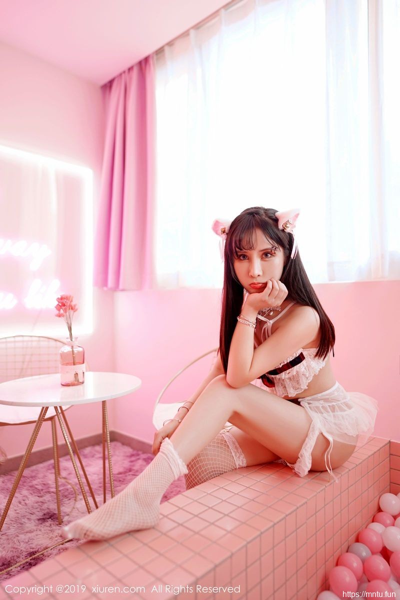 秀人网嫩模邱淑贝性感无下限cosplay不知火舞与魅惑网袜系列首套写真