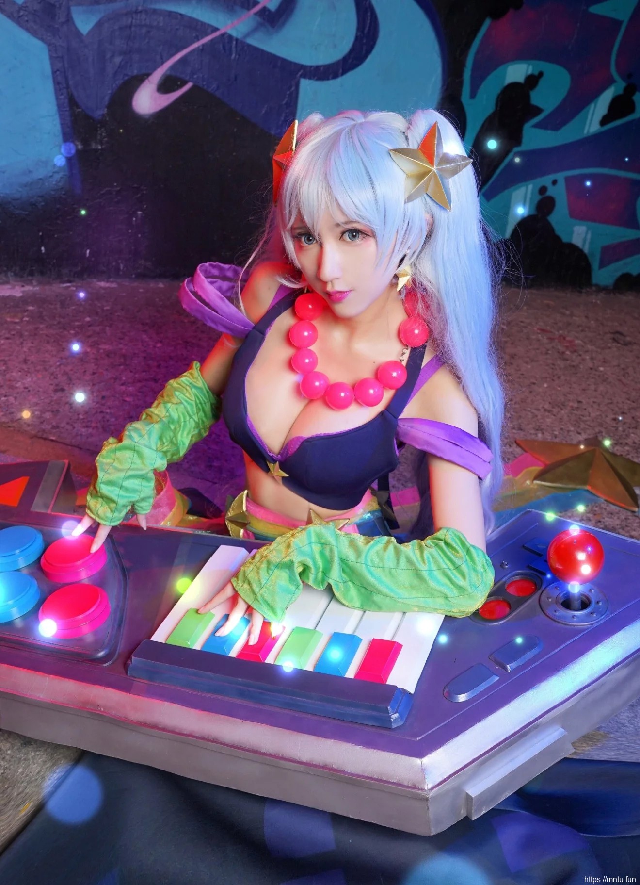 LOL性感诱惑女枪cosplay图片