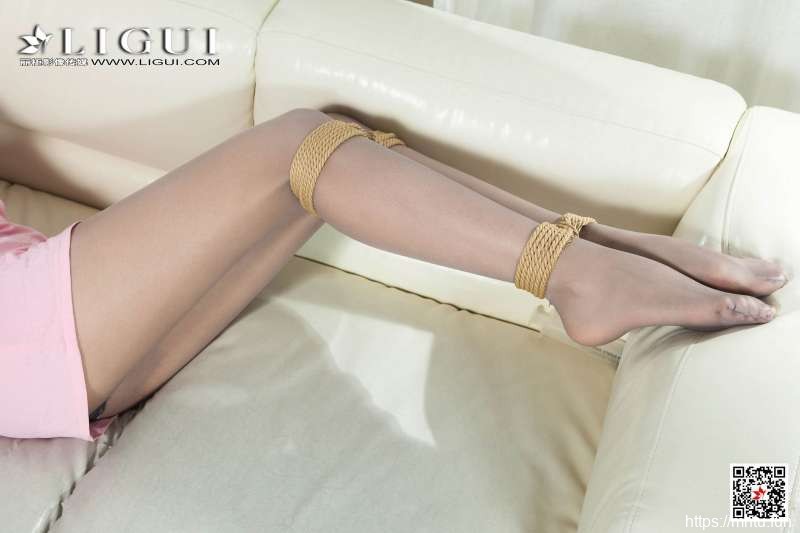 丽人@腿模钟晴灰丝美护士