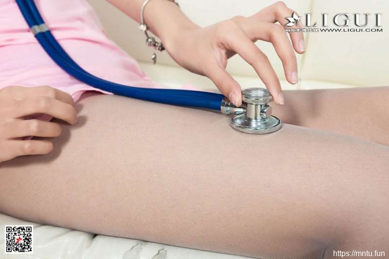 丽人@腿模钟晴灰丝美护士