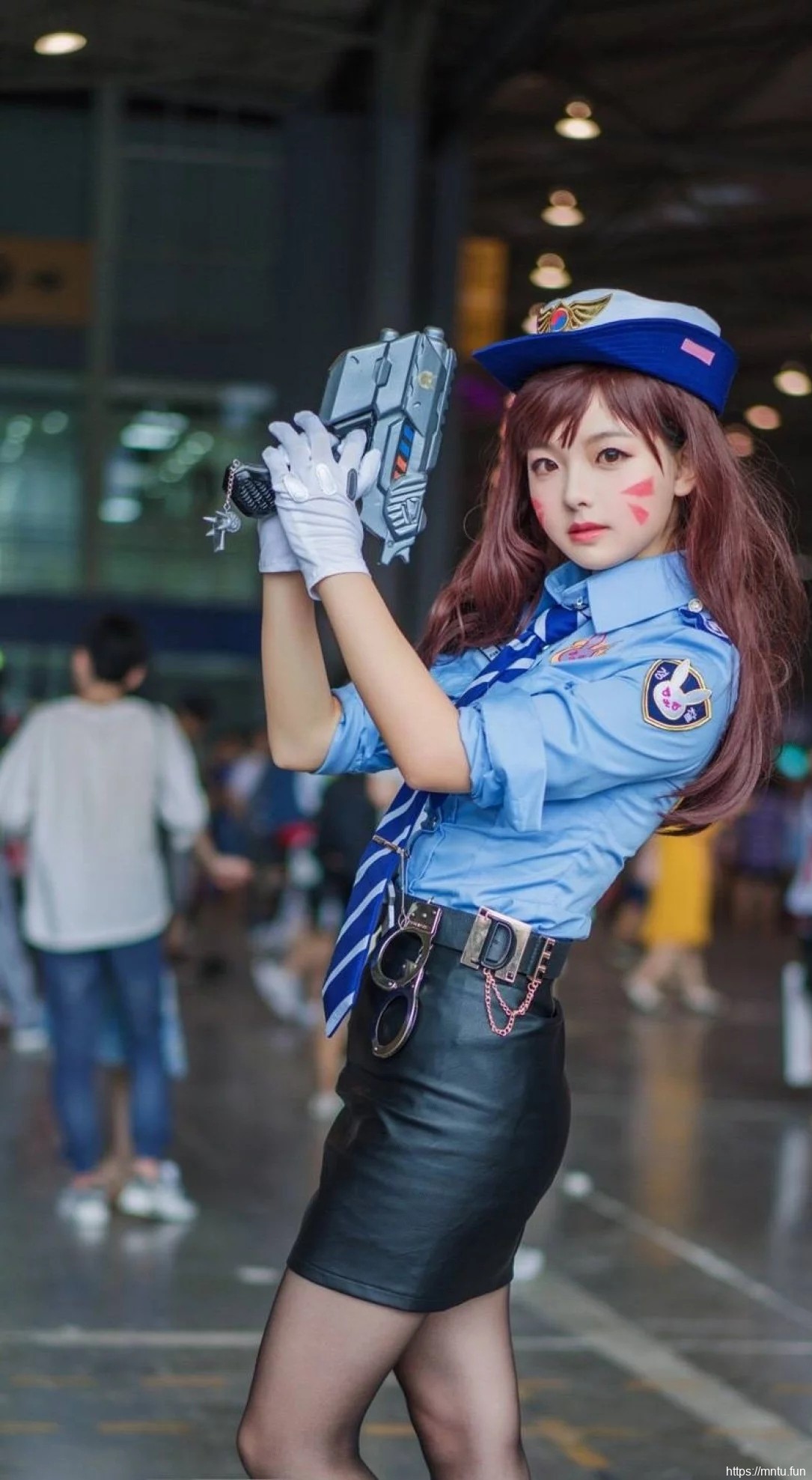 守望先锋性感迷人DVAcosplay图片