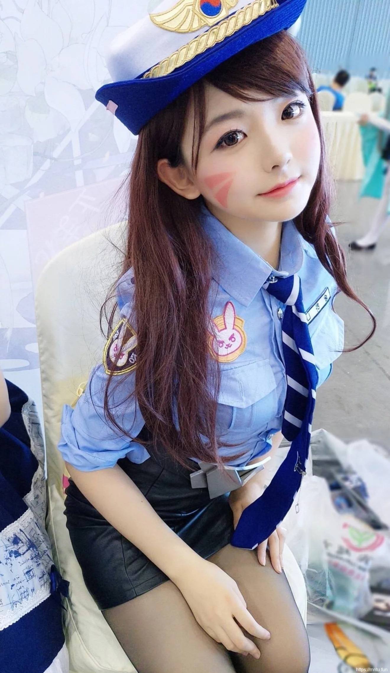 守望先锋性感迷人DVAcosplay图片