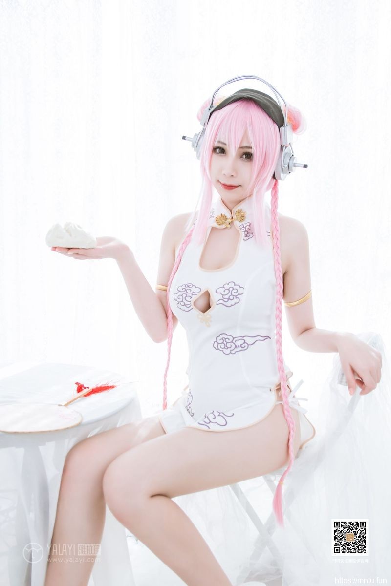 YALAYI雅拉伊性cosplay工口感美少女清凉装扮COSPLAY超级索尼子写真
