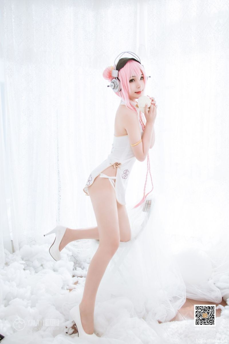 YALAYI雅拉伊性cosplay工口感美少女清凉装扮COSPLAY超级索尼子写真