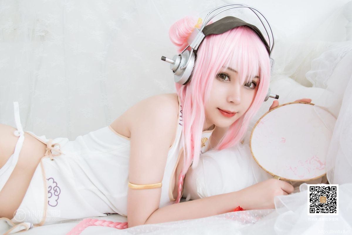 YALAYI雅拉伊性cosplay工口感美少女清凉装扮COSPLAY超级索尼子写真