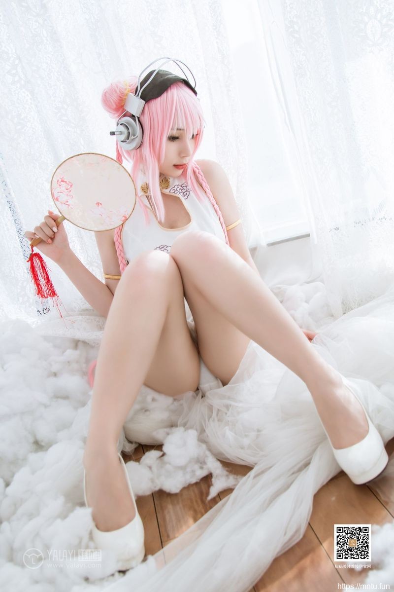 YALAYI雅拉伊性cosplay工口感美少女清凉装扮COSPLAY超级索尼子写真