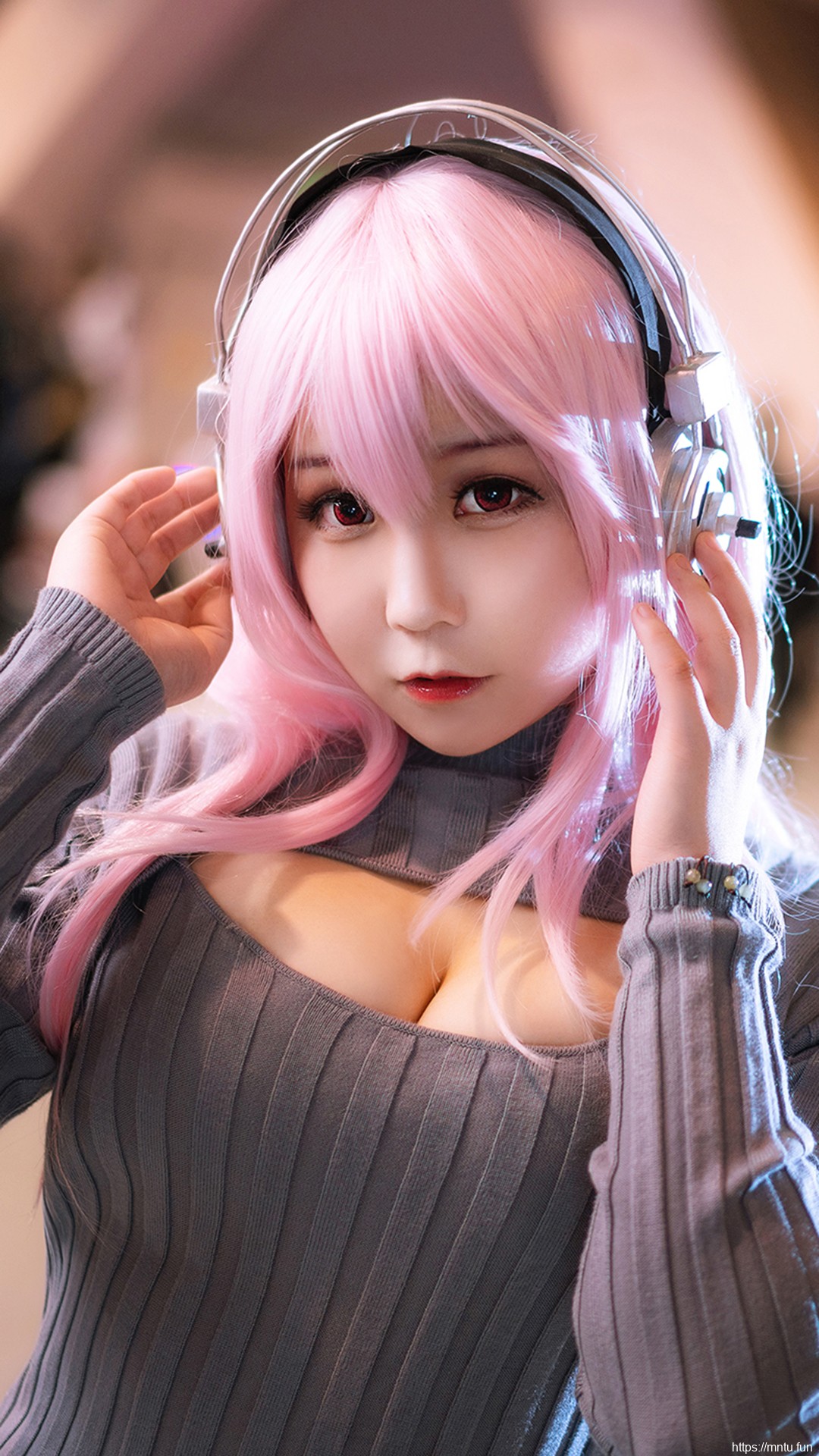 性感巨乳索尼子cosplay写真图片