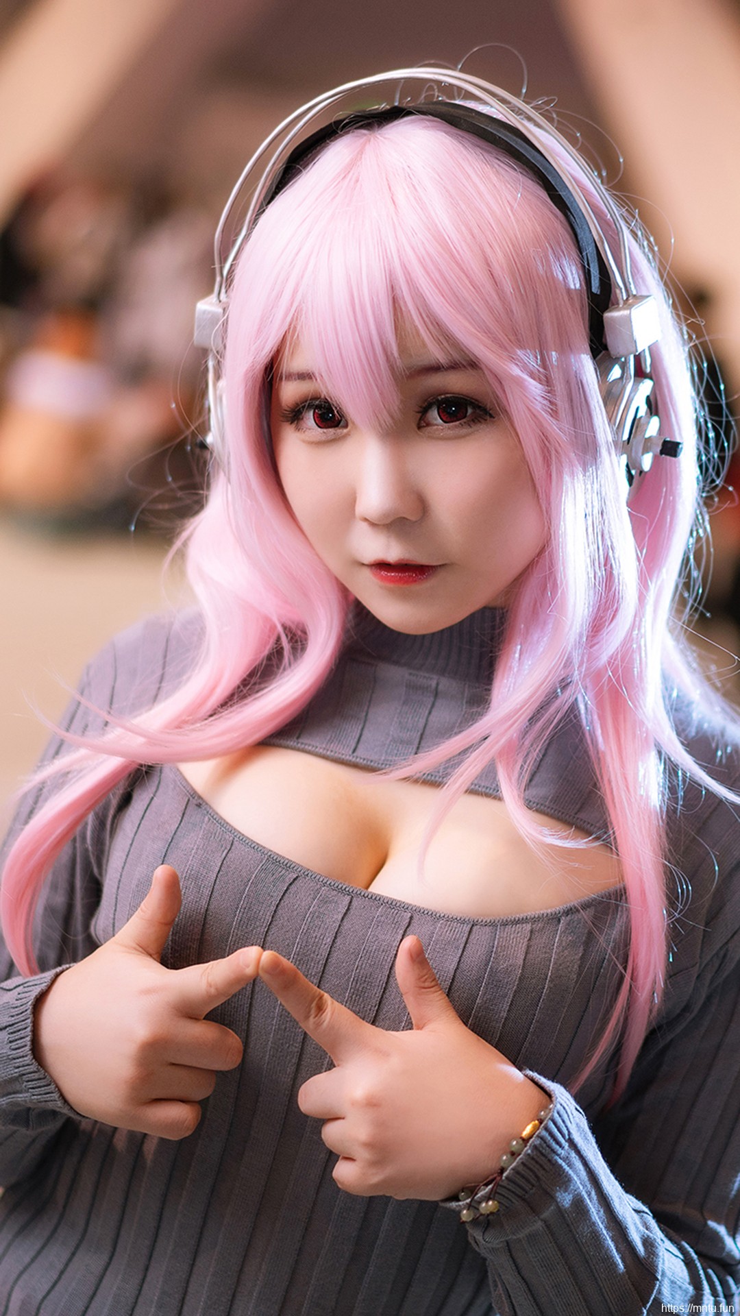 性感巨乳索尼子cosplay写真图片