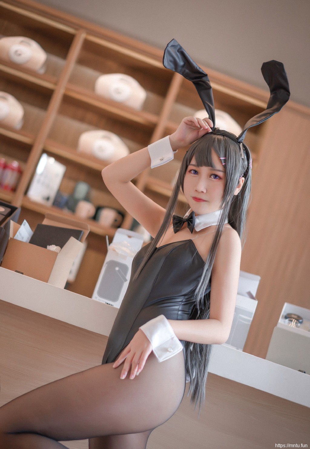 裹胸美女兔女郎cos性感制服诱惑写真