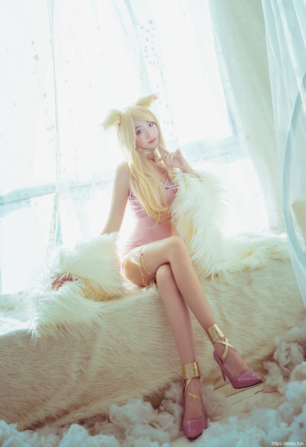 英雄联盟cos美女高清性感kda阿狸同人写真