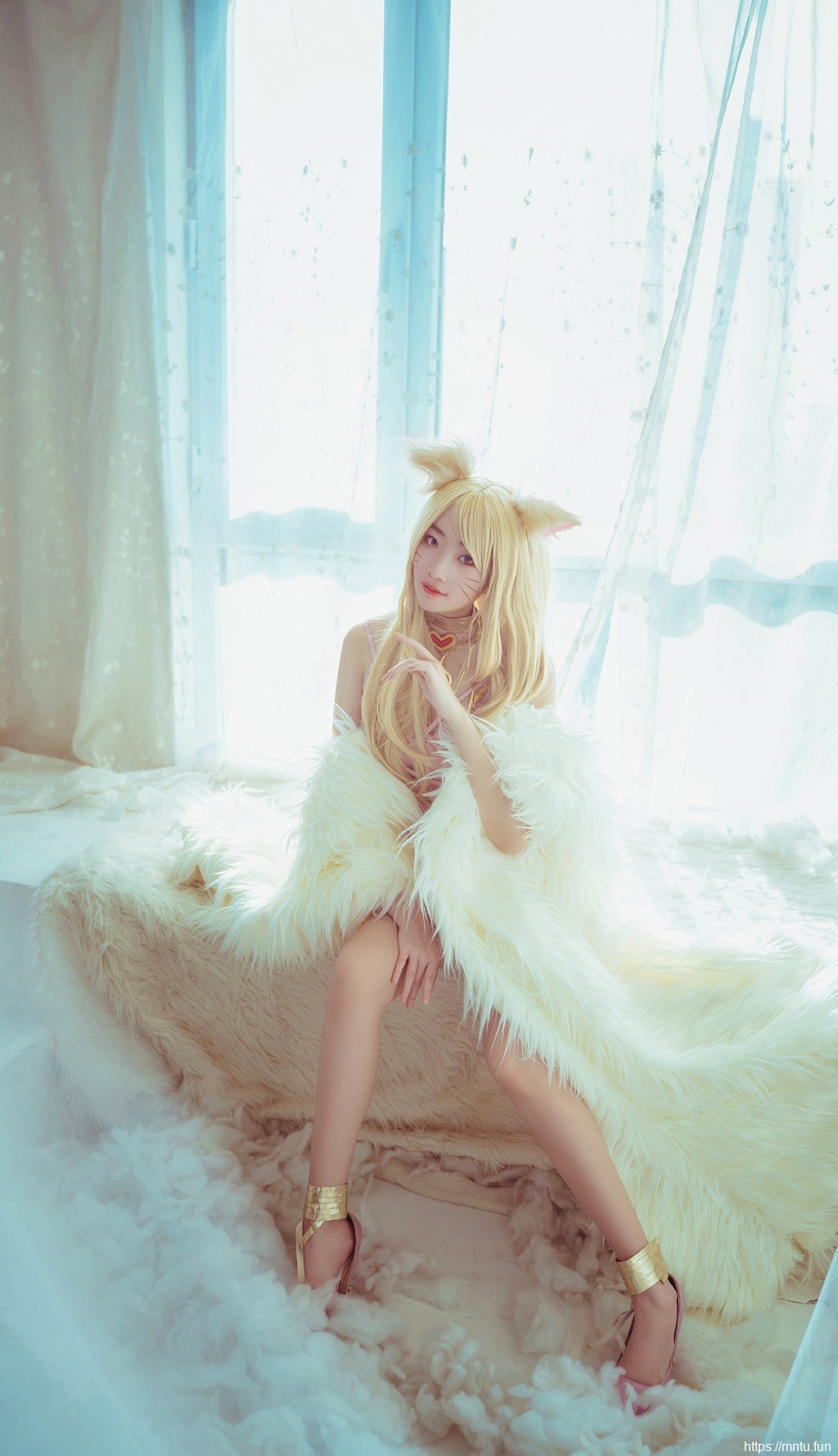 英雄联盟cos美女高清性感kda阿狸同人写真