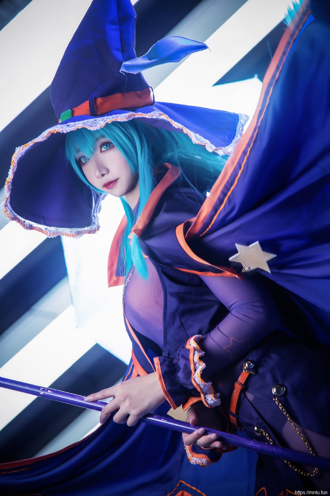 性感火辣七罪cosplay美女写真图片