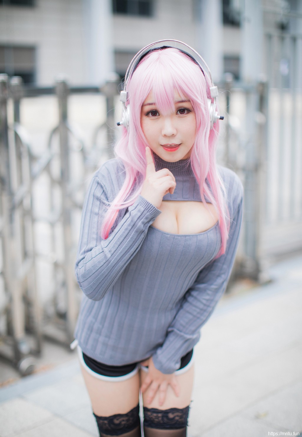 巨乳索尼子cosplay火辣写真图片