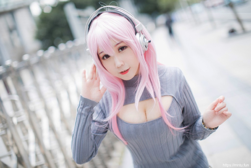 巨乳索尼子cosplay火辣写真图片