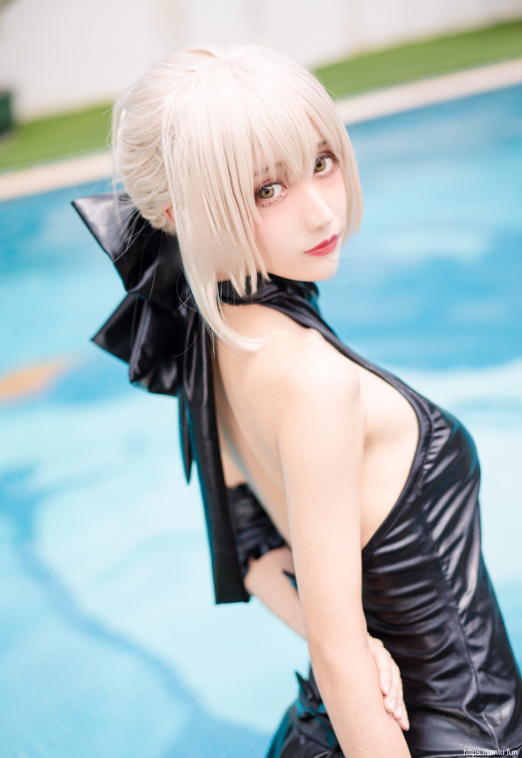 阿尔托莉雅·潘德拉贡美女cos性感图片