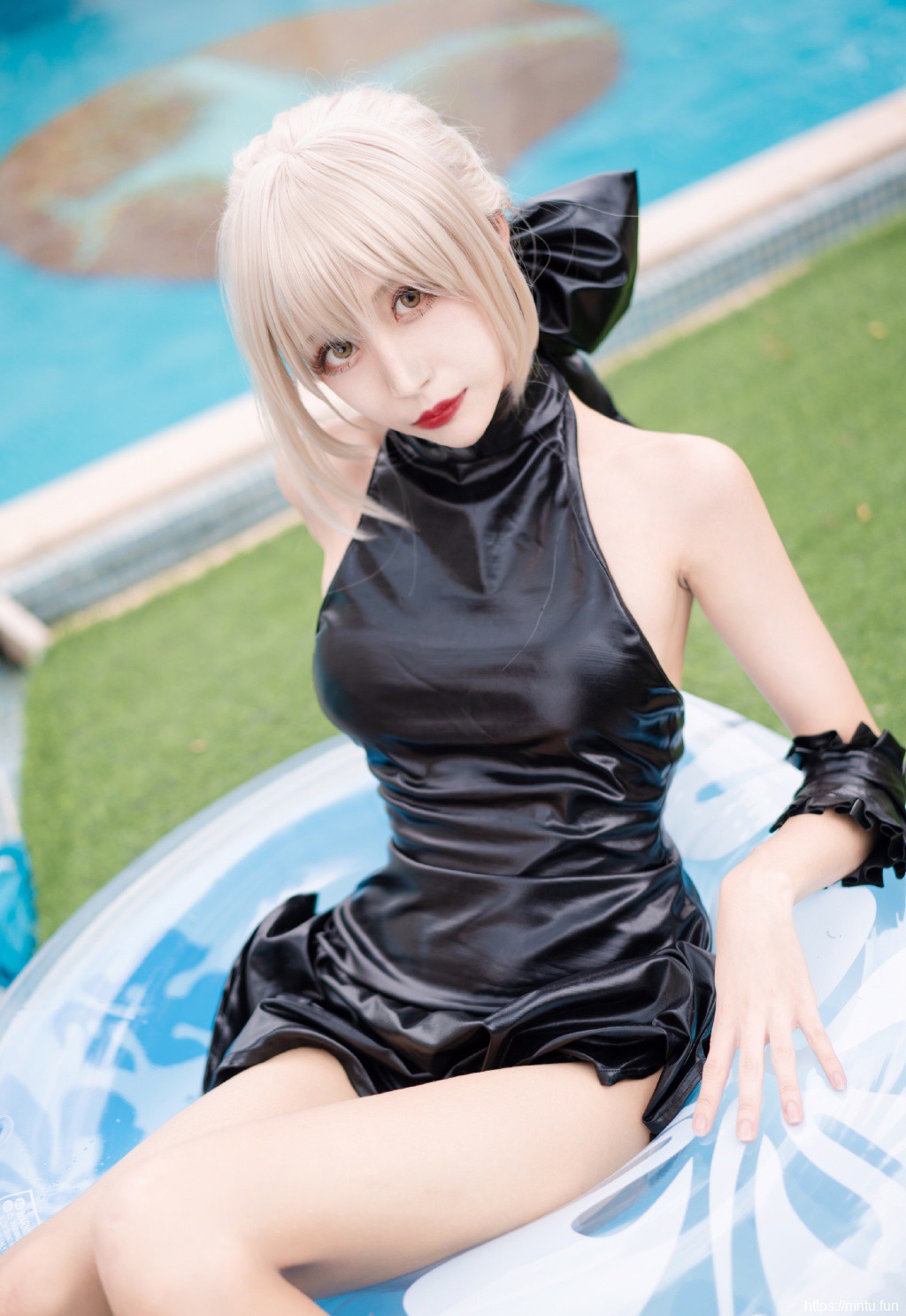 阿尔托莉雅·潘德拉贡美女cos性感图片