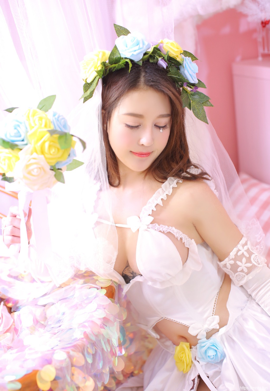 索尼子cosplay美女性感白丝爆乳美女图片