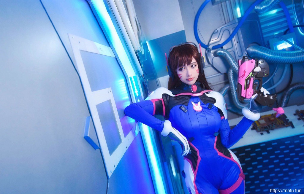 游戏美女dva cos图片守望先锋cos美女图片