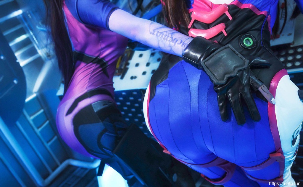 游戏美女dva cos图片守望先锋cos美女图片