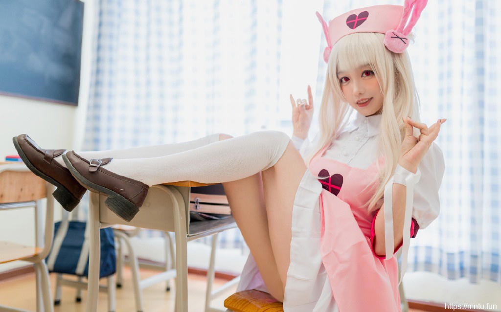 名取纱那cos美女性感cosplay美女图片