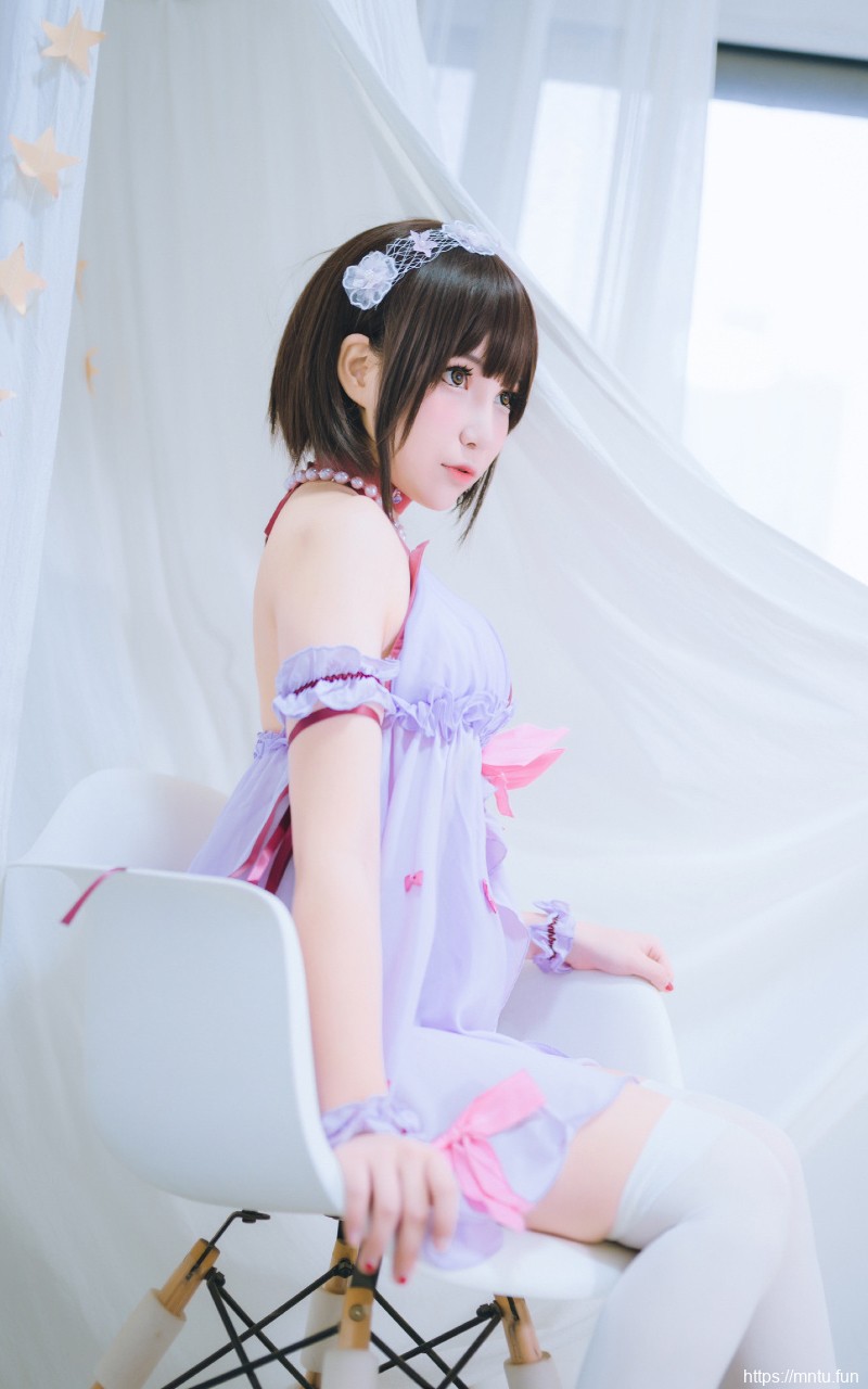 路人女主养成方加藤惠cos美女性感图片