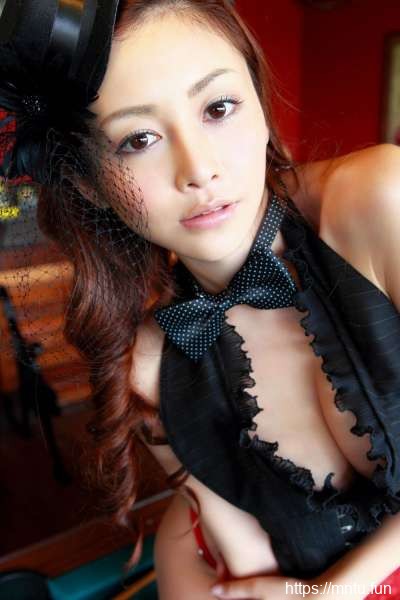 杉原杏璃揺れる！ぷりんせす♪制服引诱写真集