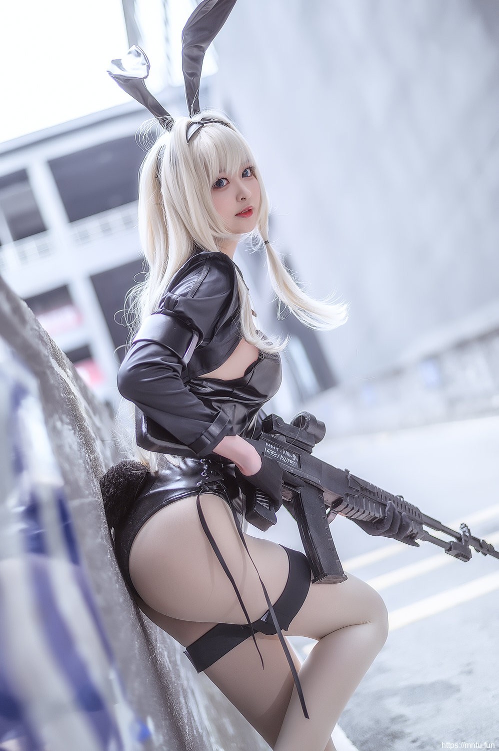 少女前线美女丝袜翘臀性感cos写真图片