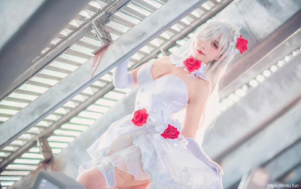 前线美女cos性感cosplay美女写真图片