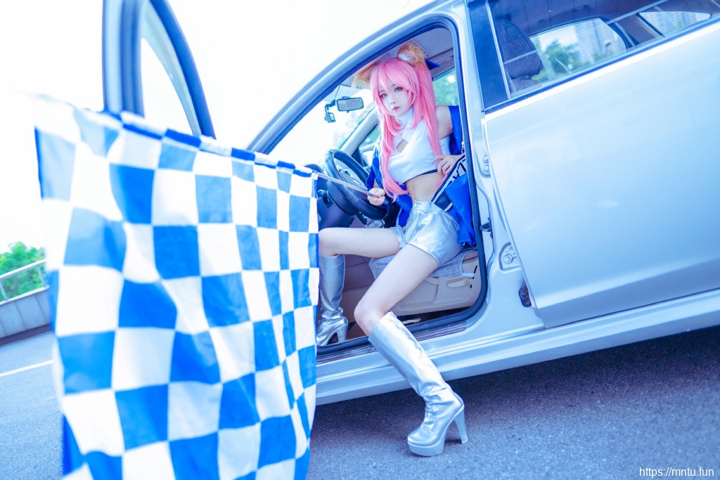 甜美赛车玉藻前cosplay美女写真图片