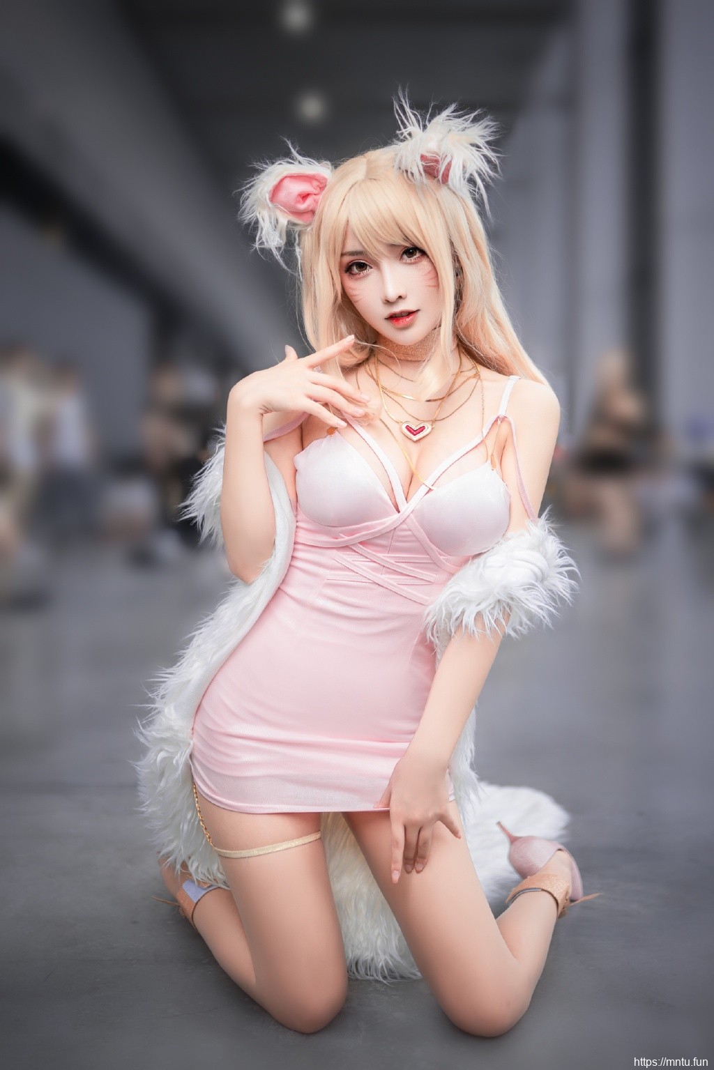 英雄联盟美女cos性感游戏美女图片