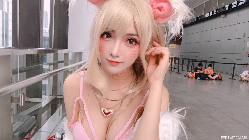 英雄联盟美女cos性感游戏美女图片