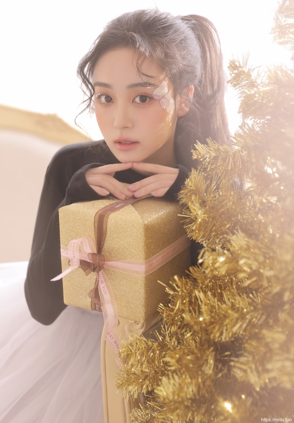 圣诞节美女唯美动人性感私房写真